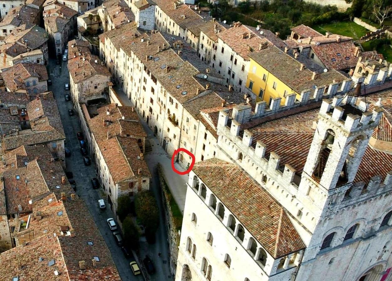 Appartamento Gattapone 9 Gubbio Bagian luar foto