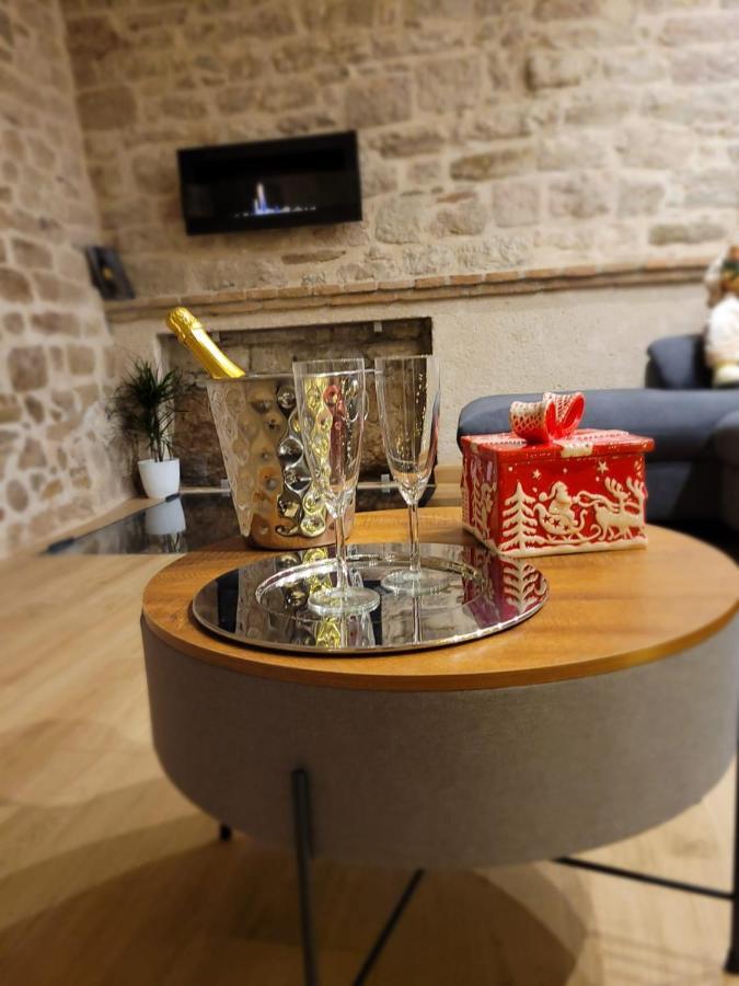 Appartamento Gattapone 9 Gubbio Bagian luar foto